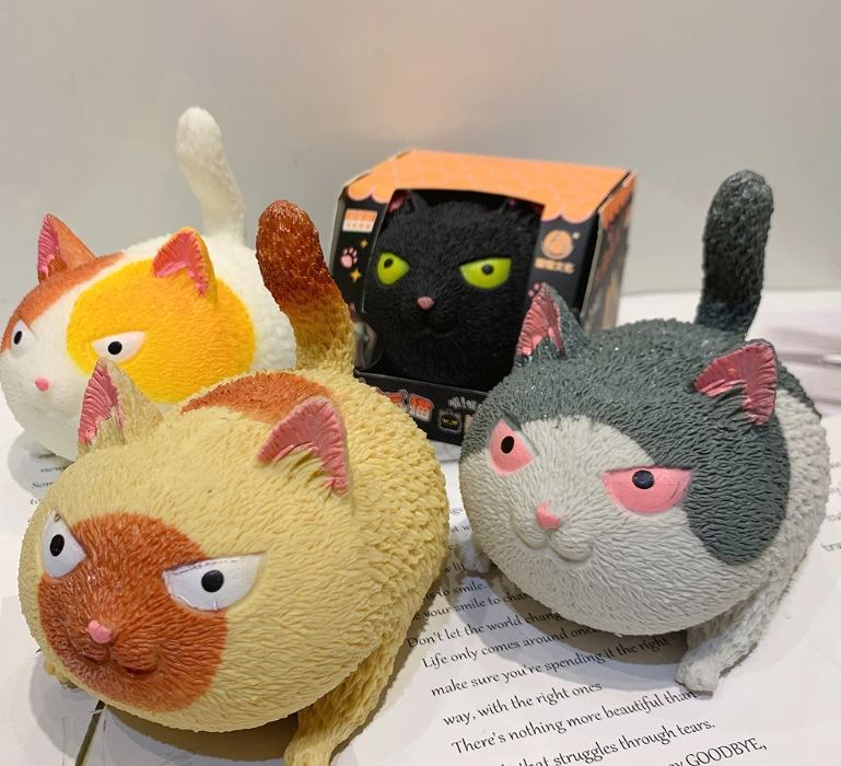 🎅Hot Sale 50% OFF Funny Angry Cat-Shaped Ball Squezze Toy🐱-EchoDecor