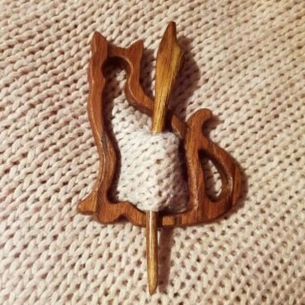 🌸Brooch pin with wooden animal pattern (sweater clip)💘-EchoDecor