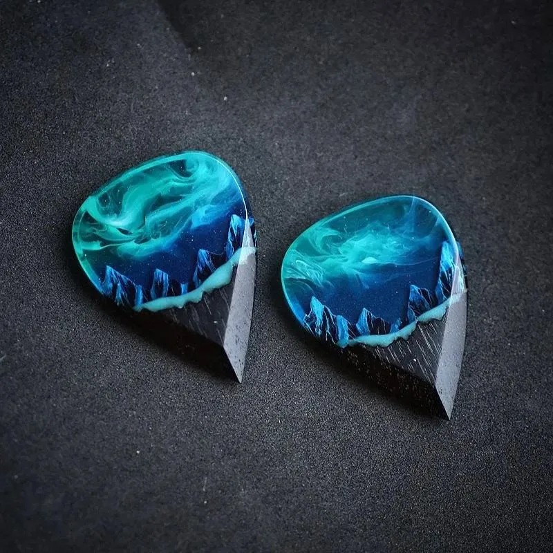 🎸Northern Lights Guitar Pick Necklace-EchoDecor