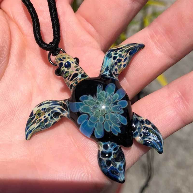 🌴🐢Hawaiian Resin Turtle Pendant-EchoDecor