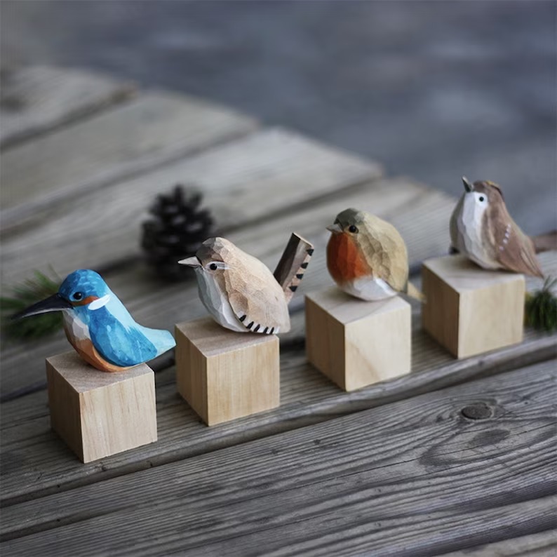 🐦 Wooden Hand Carved Painted Bird Ornaments-EchoDecor
