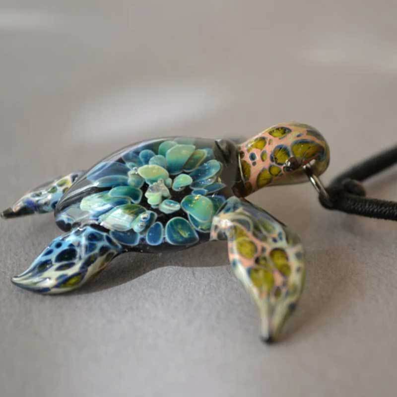 🌴🐢Hawaiian Resin Turtle Pendant-EchoDecor