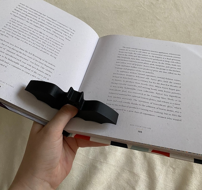 Cute Wood Book Holder Thumb Page Holder-EchoDecor