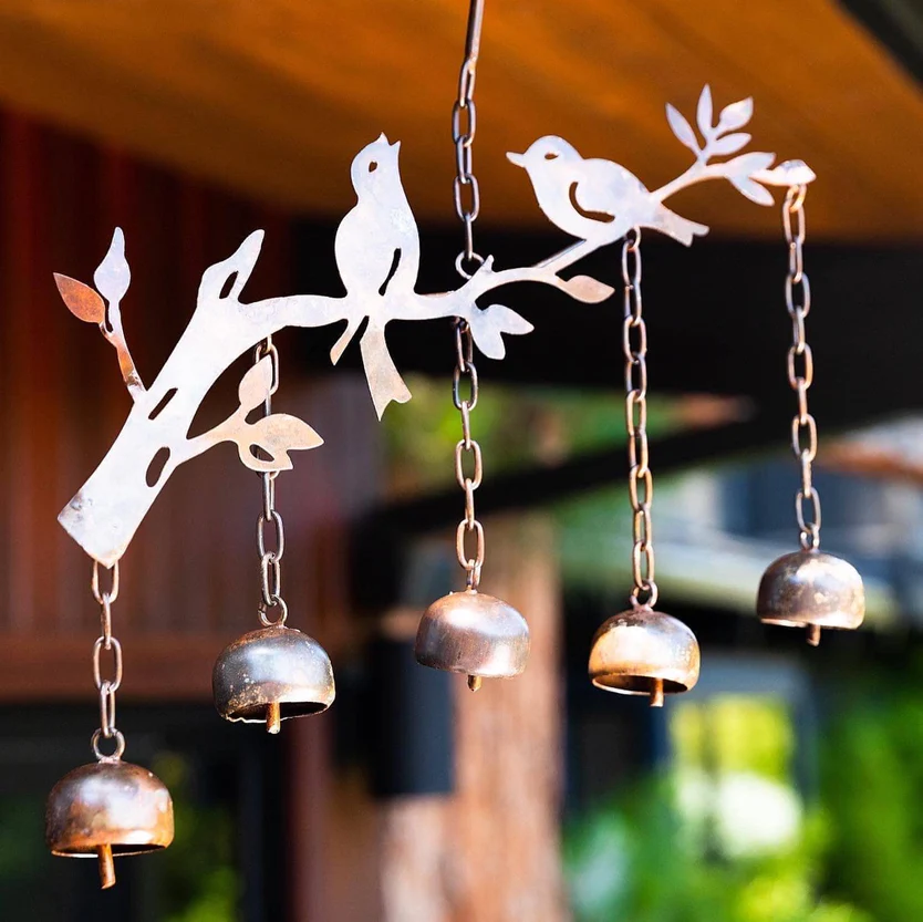 Flickering bell bird with wind chimes-EchoDecor