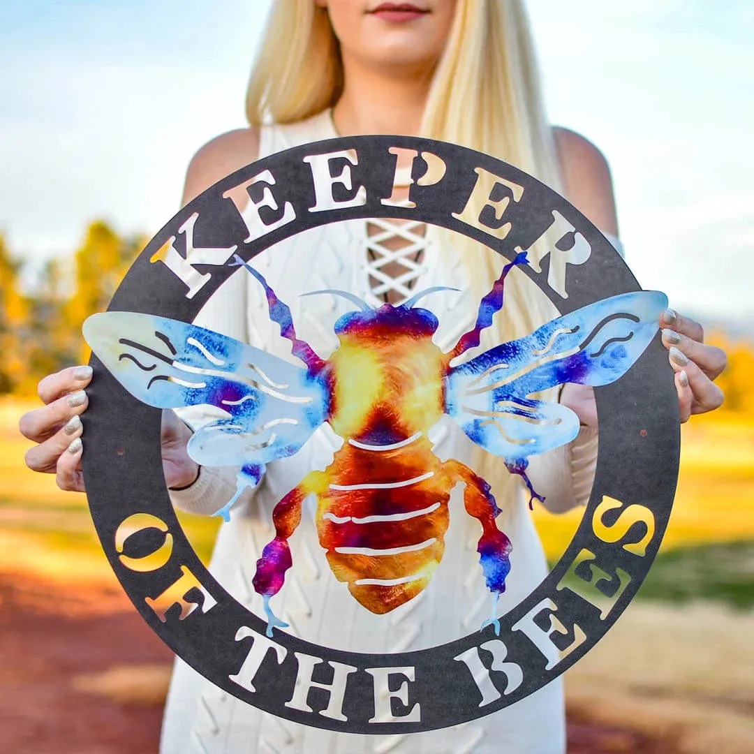 🍯Keeper of the Bees Metal Art 🐝-EchoDecor