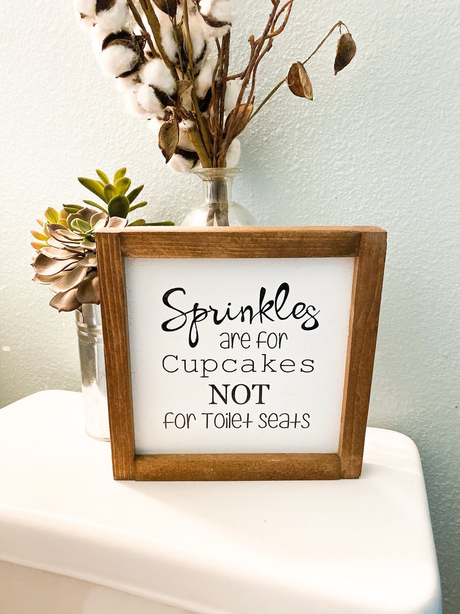 Sprinkles are for cupcakes NOT for toilet seats bathroom sign-EchoDecor