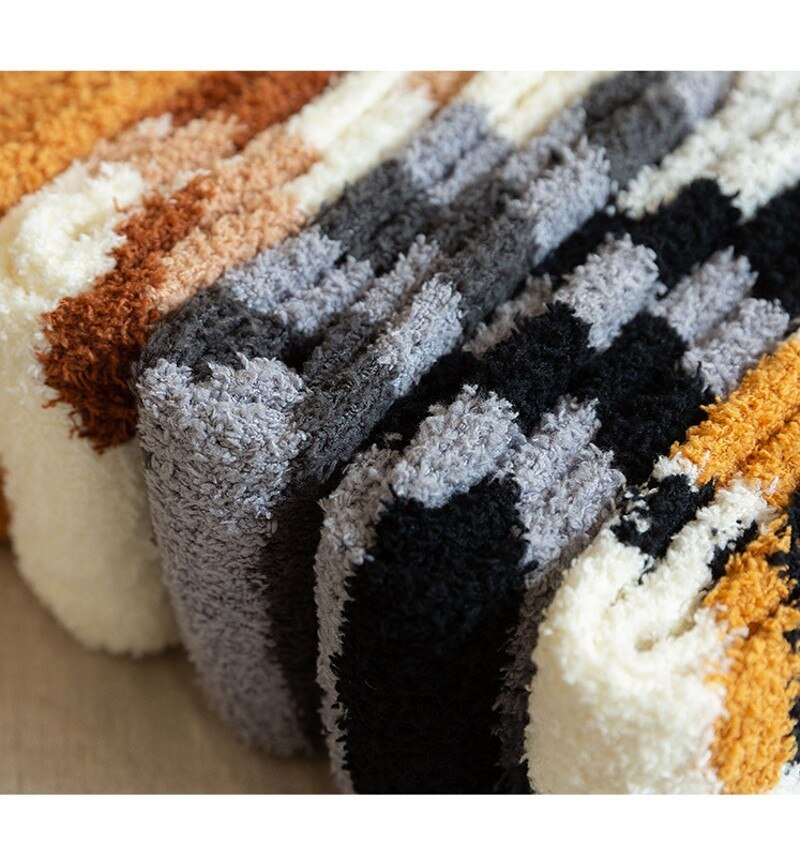Winter Fluffy Cat Paw Socks Thick Warm Floor Socks🐾-EchoDecor