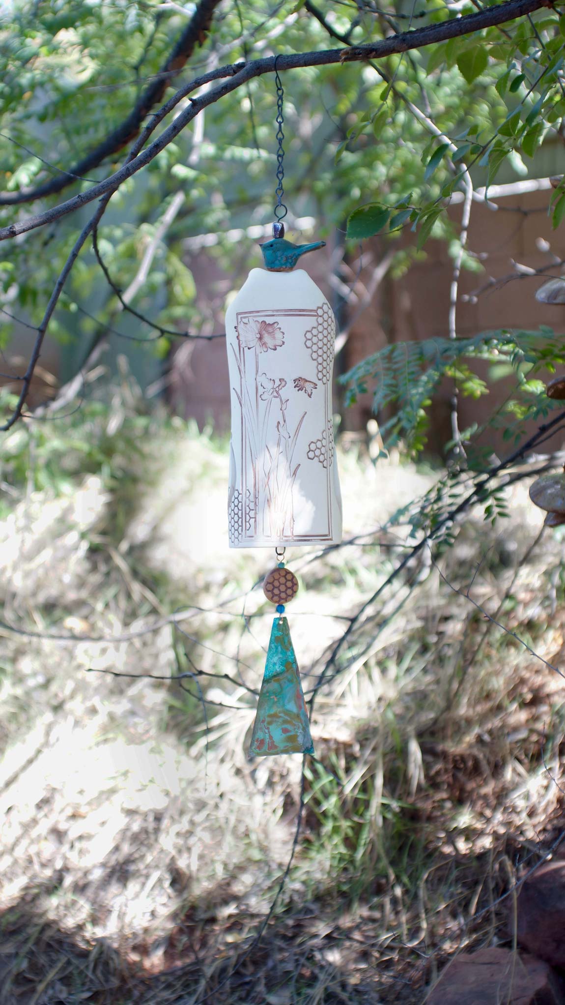 Ceramic Wind Chime Garden Bell, Honeycomb Bee Pattern-EchoDecor