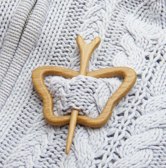 🎄 LAST DAY 50% OFF🔥 Brooch pin with wooden animal pattern (sweater clip)-EchoDecor