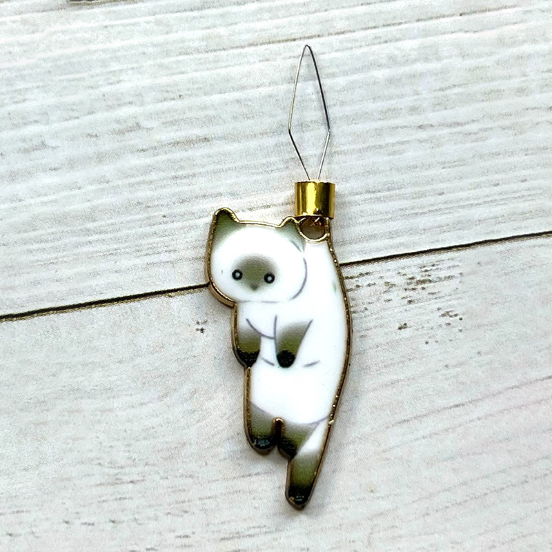 Cat Needle Threader-EchoDecor