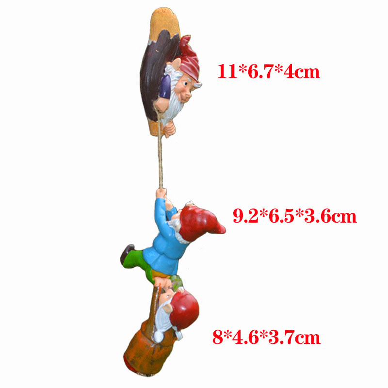 Climbing Gnomes Tree Hugger Decor-EchoDecor