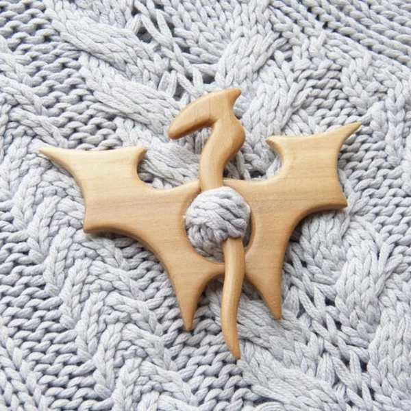 🌸Brooch pin with wooden animal pattern (sweater clip)💘-EchoDecor