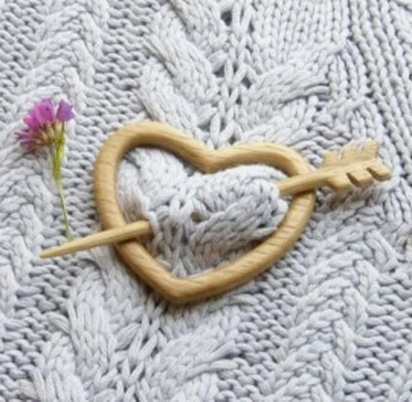 🌸Brooch pin with wooden animal pattern (sweater clip)💘-EchoDecor