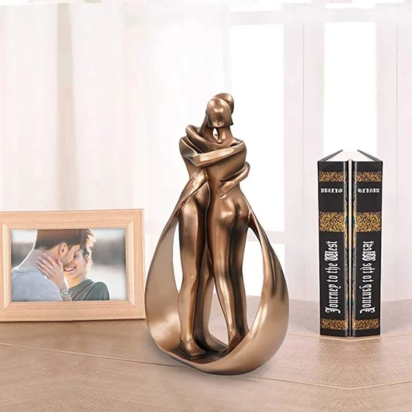 🔥Hot Sale 50% OFF🔥Romantic lovers embrace statue-EchoDecor