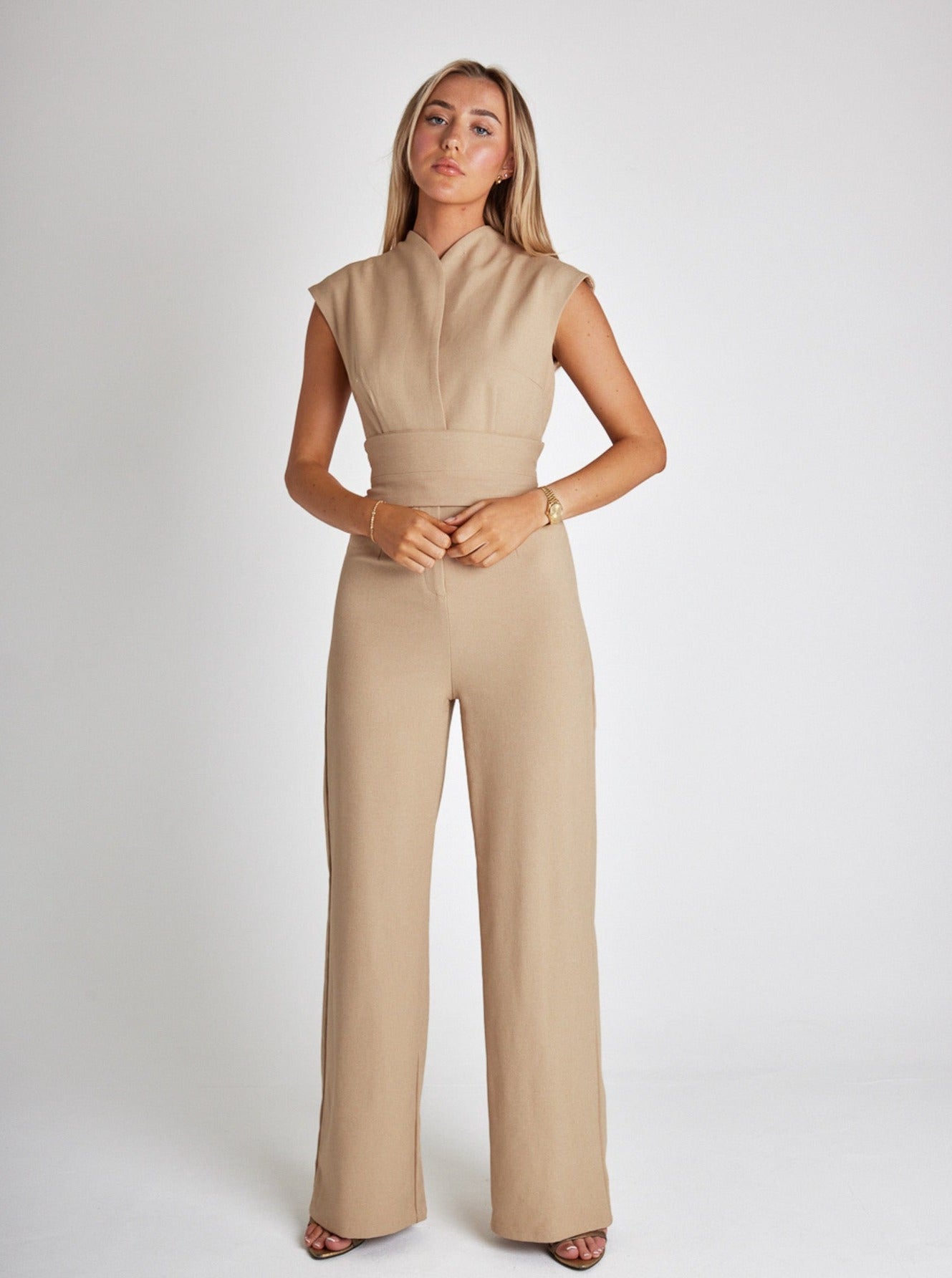 A stylish sleeveless overall, fashionable pants with wide leg-EchoDecor