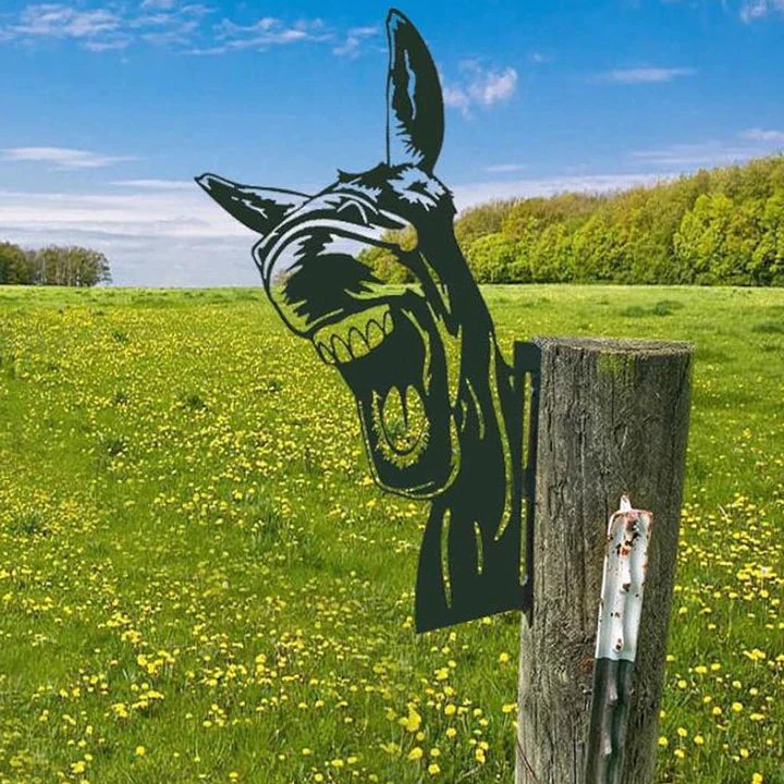 🐏 Outdoor Garden Farm Peeping Goat Metal Artwork Indoor Decoration-EchoDecor