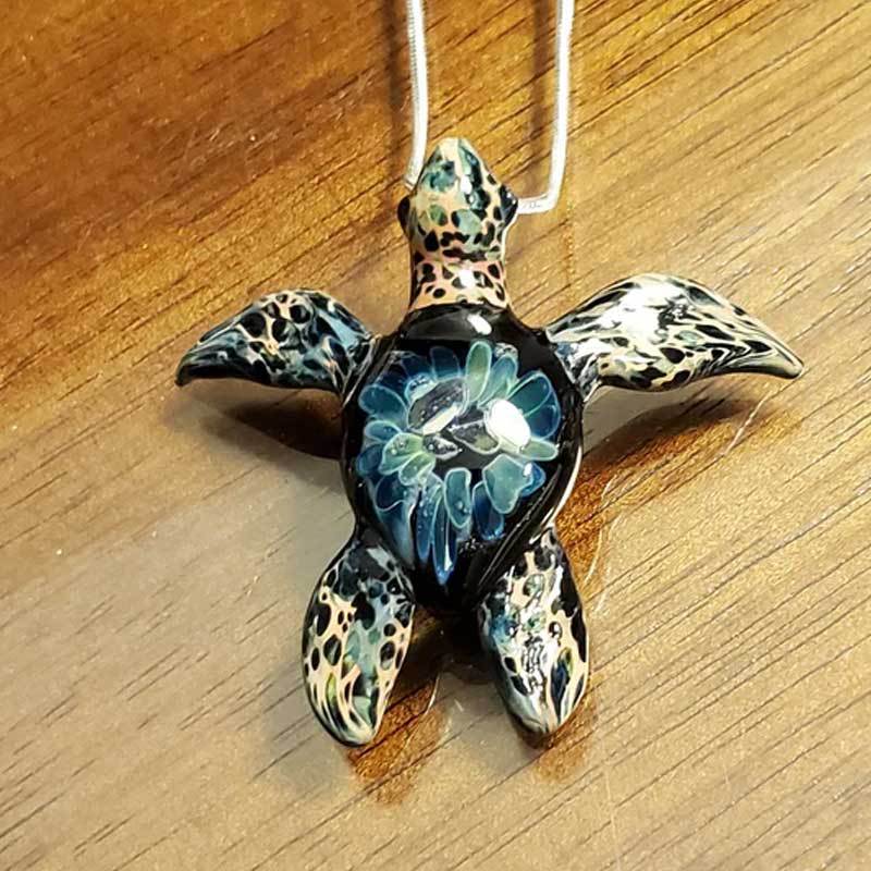 🌴🐢Hawaiian Resin Turtle Pendant-EchoDecor