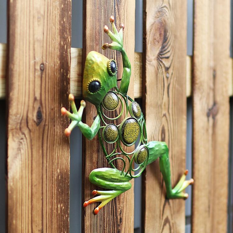 Metal Frog-EchoDecor
