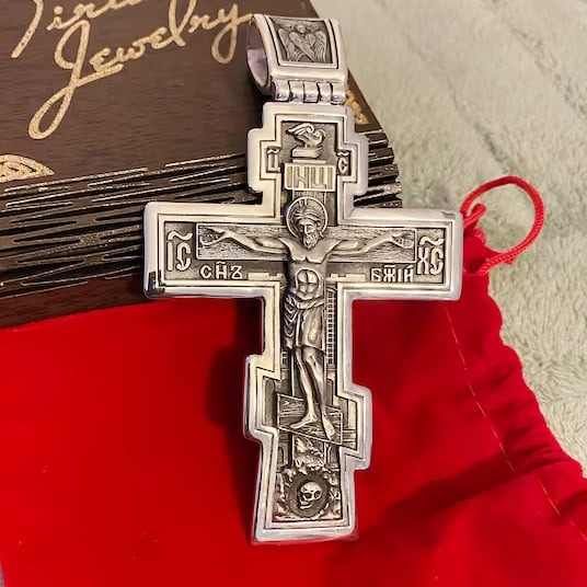 💘Handmade Jesus Crucifix Pendant-EchoDecor