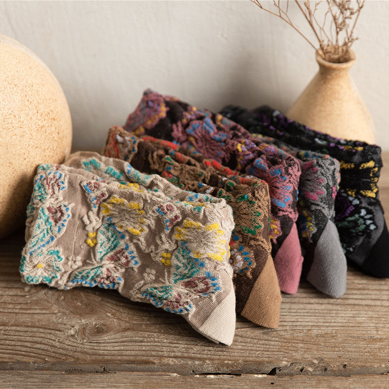 🌷Embossed Floral Mid-calf Socks-EchoDecor