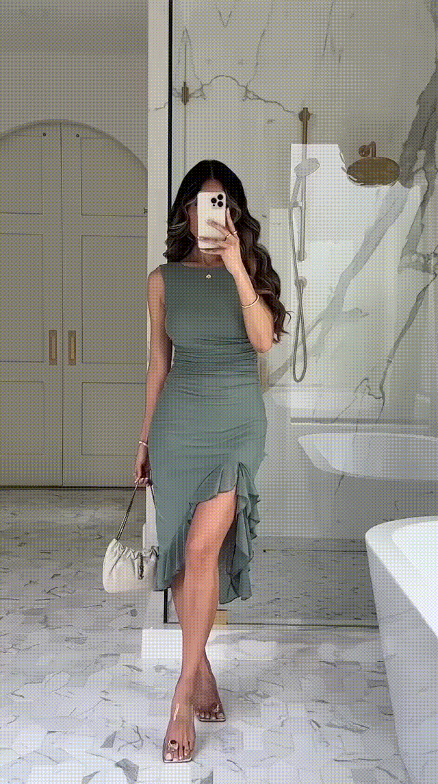Frau Im Grünen Eleganten Midikleid