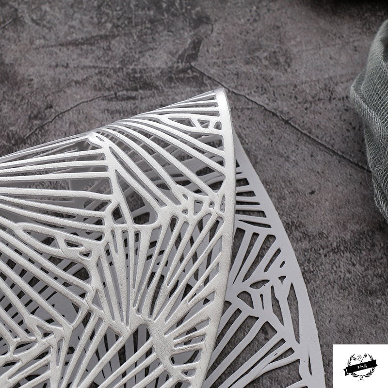 6pcs or 4pcs Round Placemats Hollow Decoration Meal Mat Dining Mat-Grand Kitchen