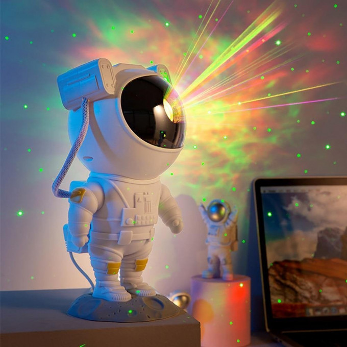 🔥HOT SALE-360° Rotation Astronaut Starry Sky Light Projector