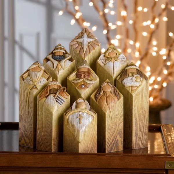 Heaven Nativity Tree Pillar Statues
