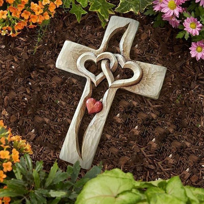 Carved Wooden Cross - Intertwined Hearts💞