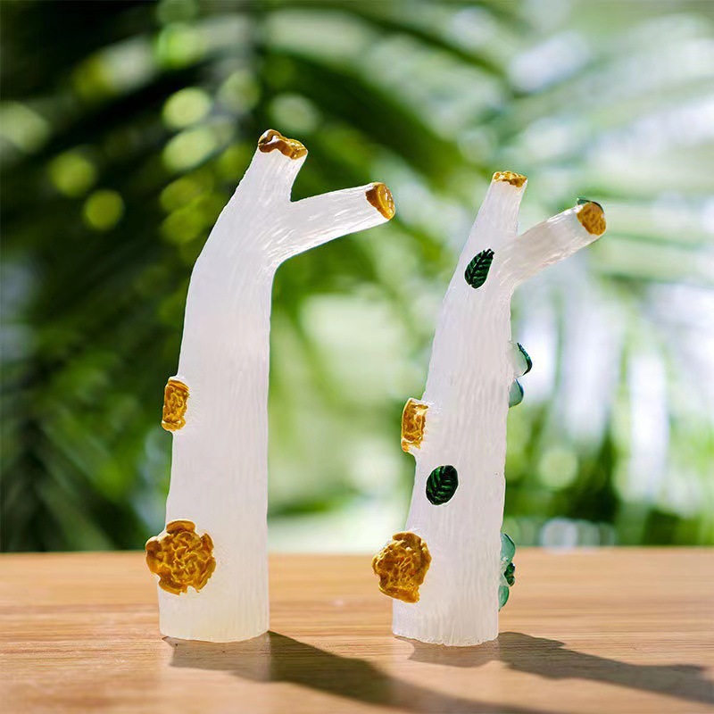 6 Pcs Luminous Ghost Tree Elves Set