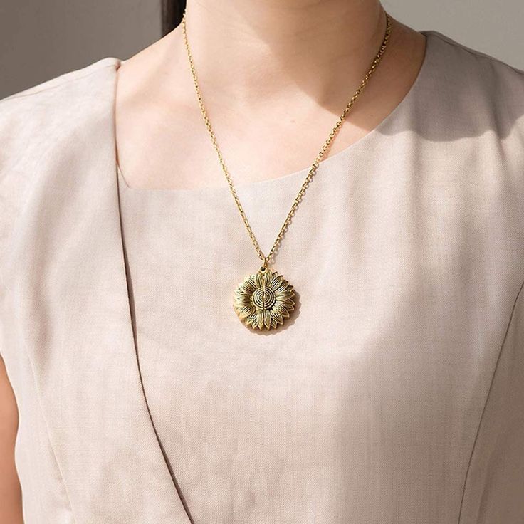 [Mother's Day Hot Sale]🌞"You Are My Sunshine" Sunflower Necklace🌻