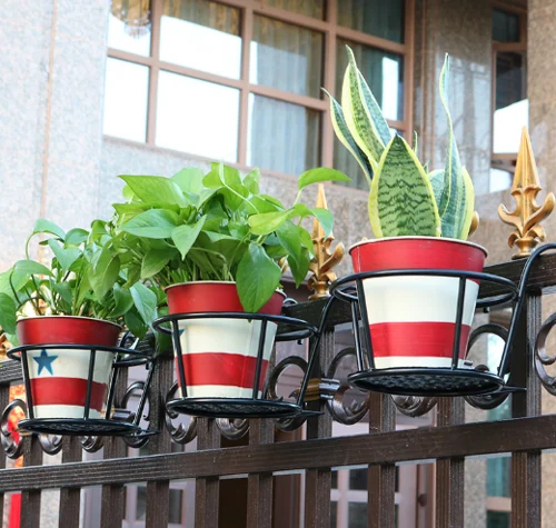 Iron Art Hanging Baskets Plant Pot