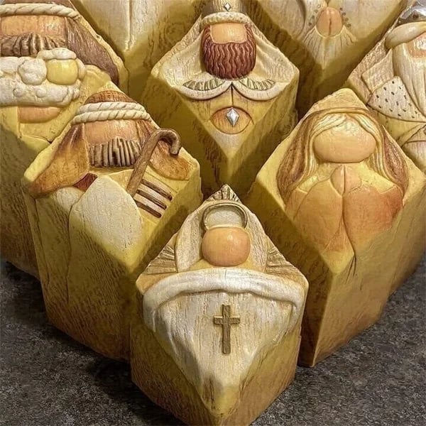 Heaven Nativity Tree Pillar Statues