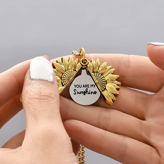 🌞"You Are My Sunshine" Sunflower Necklace🌻