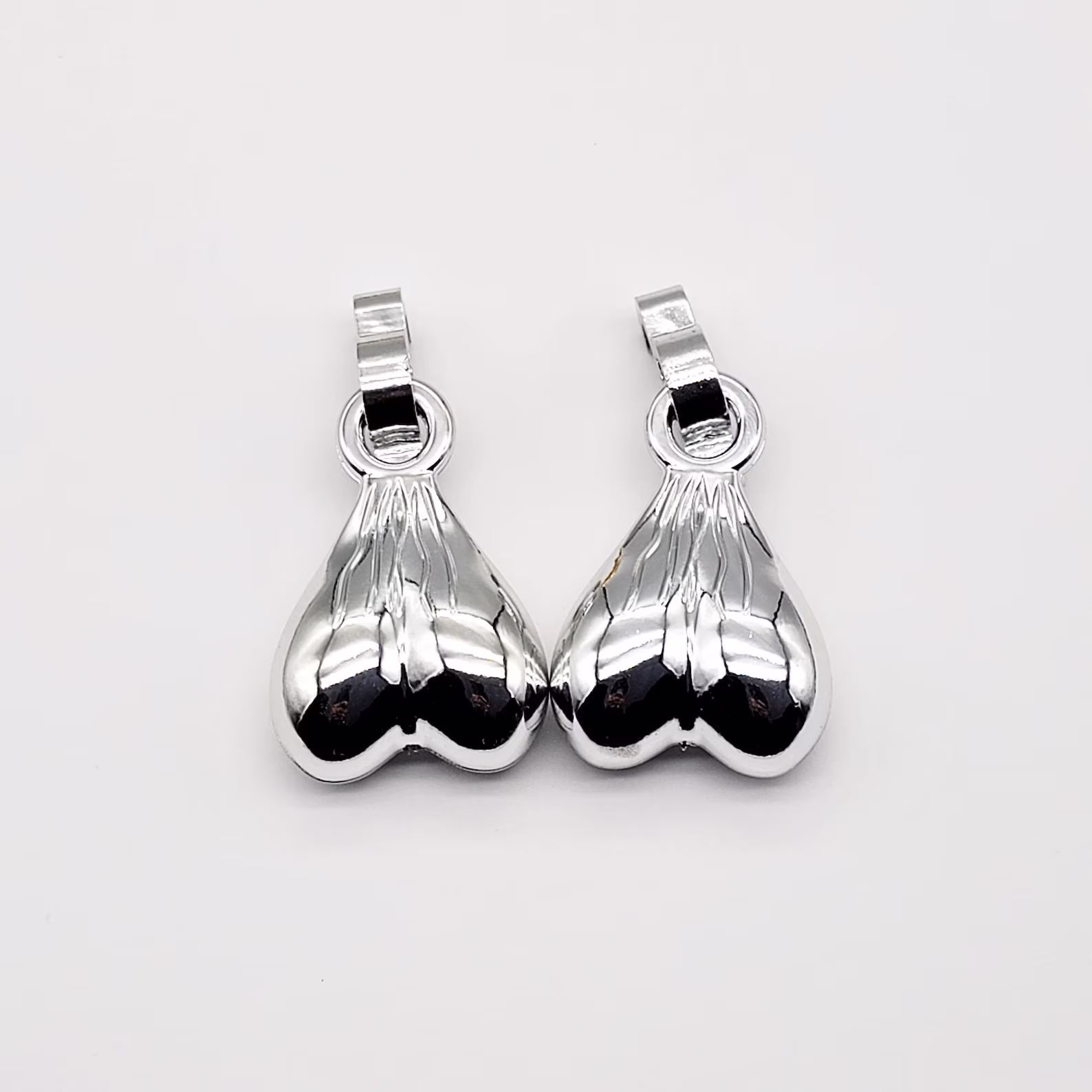 1 Pair Funny Shoes Decoration Penfant Croc Nuts Balls