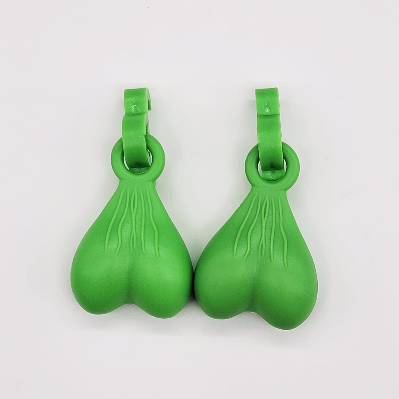 1 Pair Funny Shoes Decoration Penfant Croc Nuts Balls