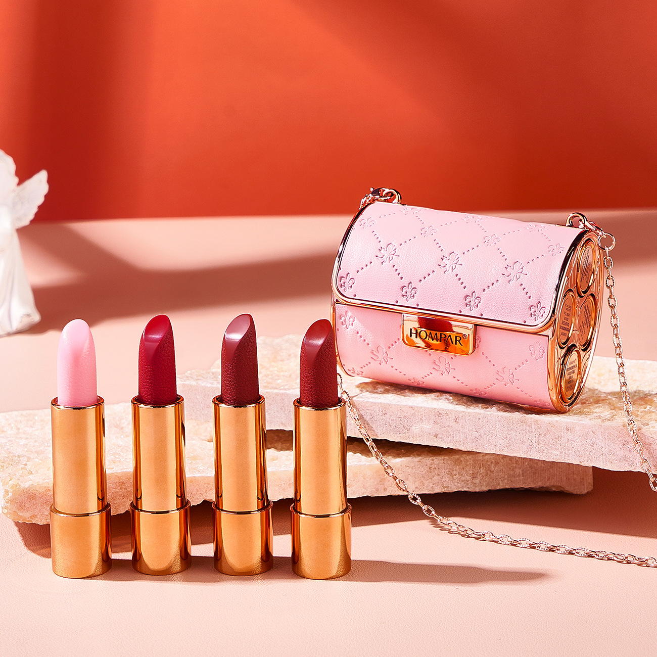 💄Velvet Matte Lipstick Makeup Set with Chain Bag