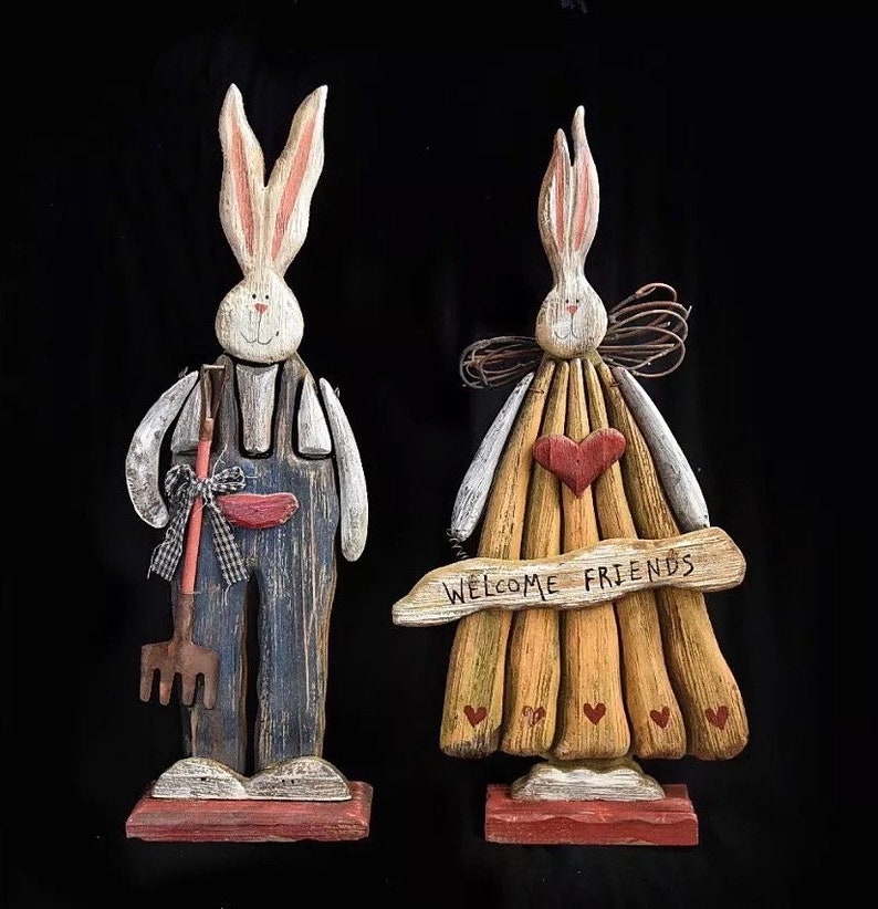 Symbol 2023 Garden Rabbit figurines