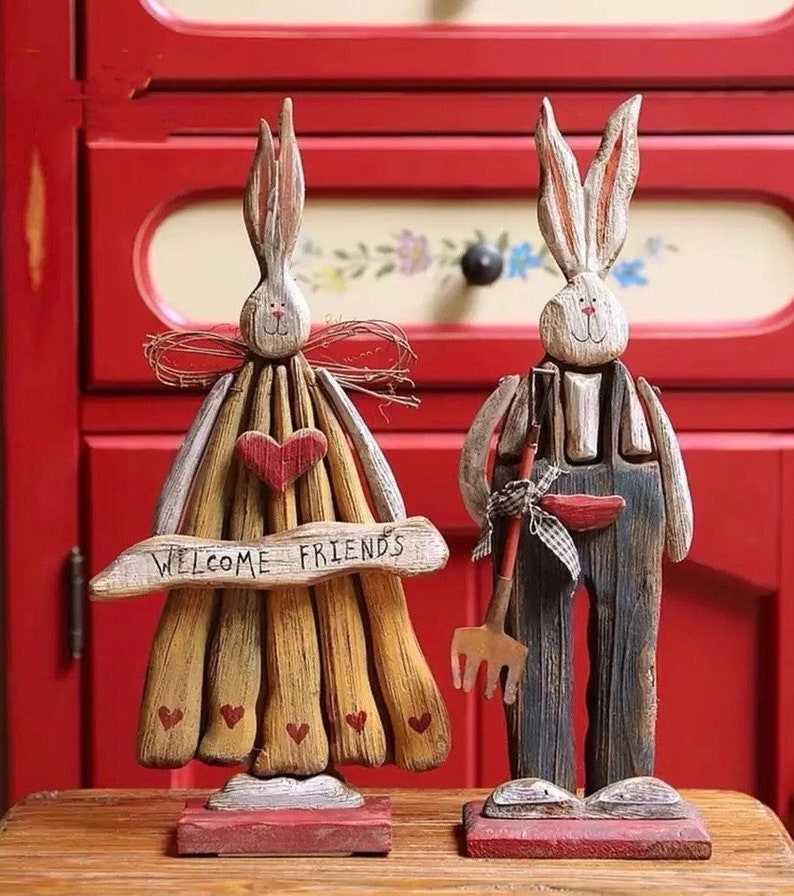 Symbol 2023 Garden Rabbit figurines