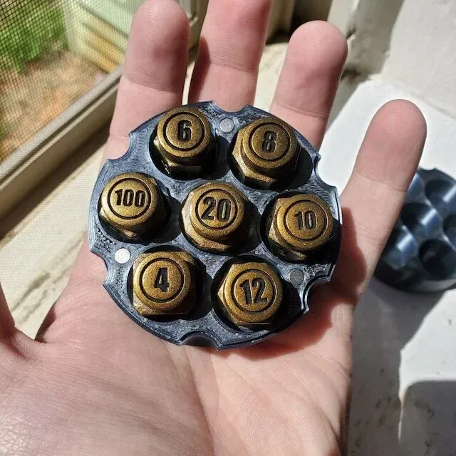 Bullet Shaped Polyhedral Dice Set🎲 (7 PCS)
