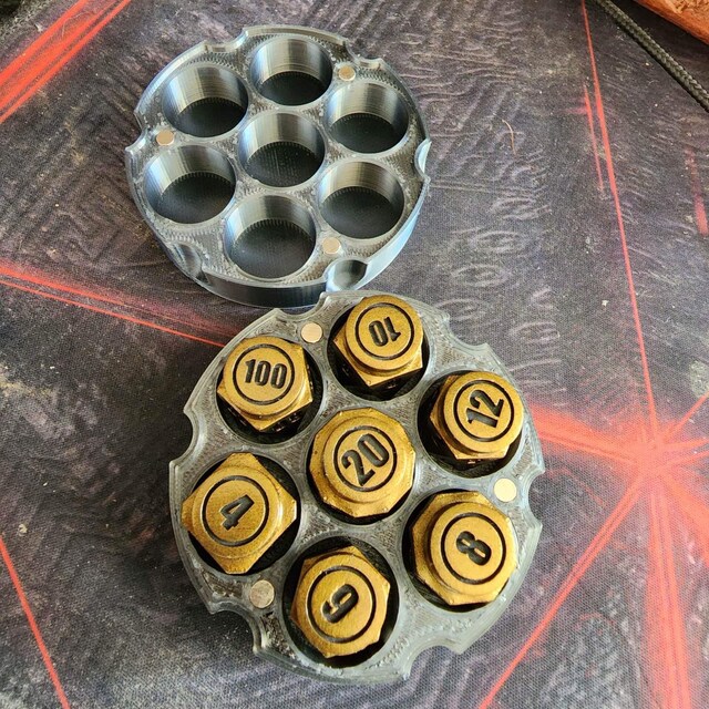 Bullet Shaped Polyhedral Dice Set🎲 (7 PCS)