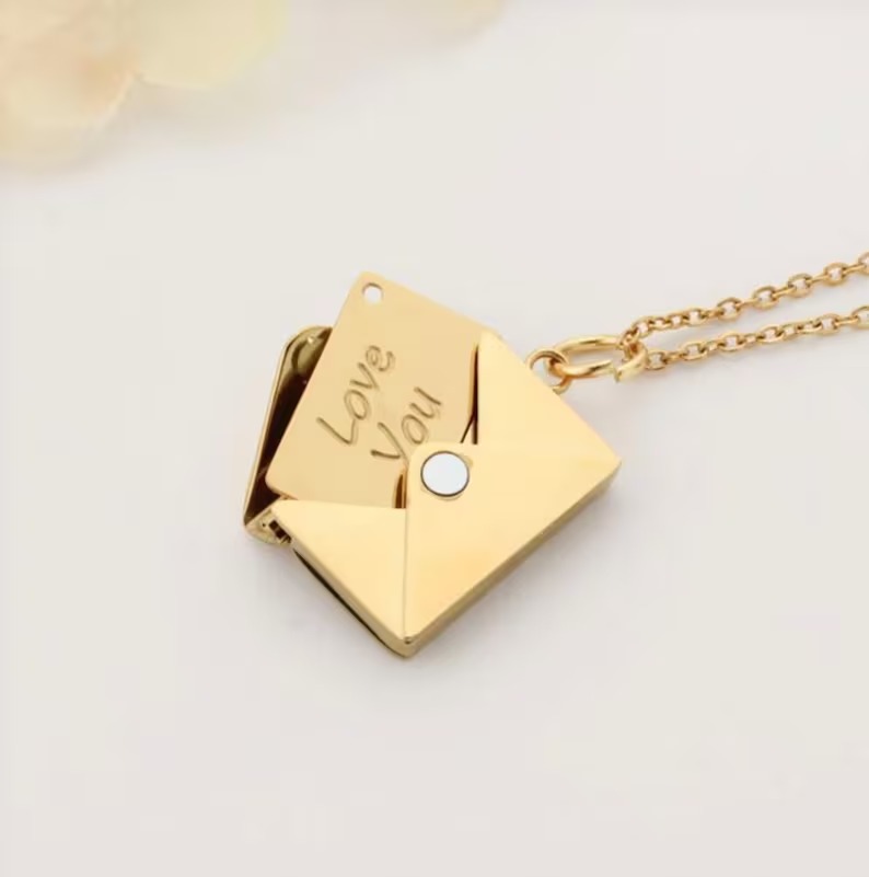 ✉️Envelope collarbone necklace