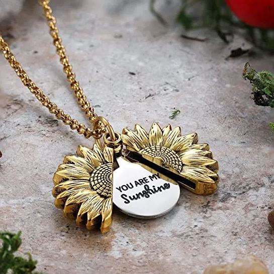 🌞"You Are My Sunshine" Sunflower Necklace🌻