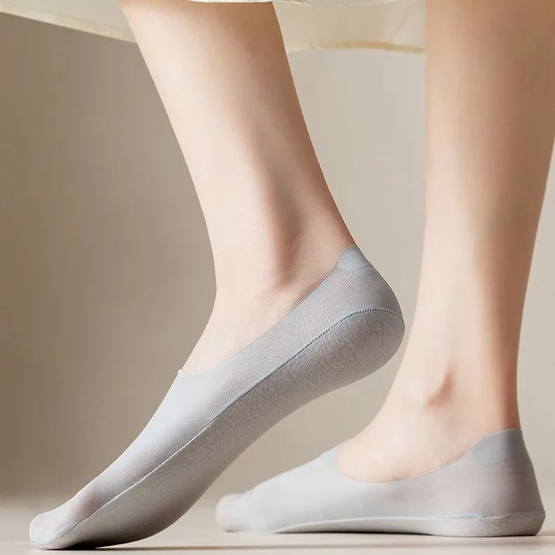 Ice Silk Non-Slip Invisible Socks