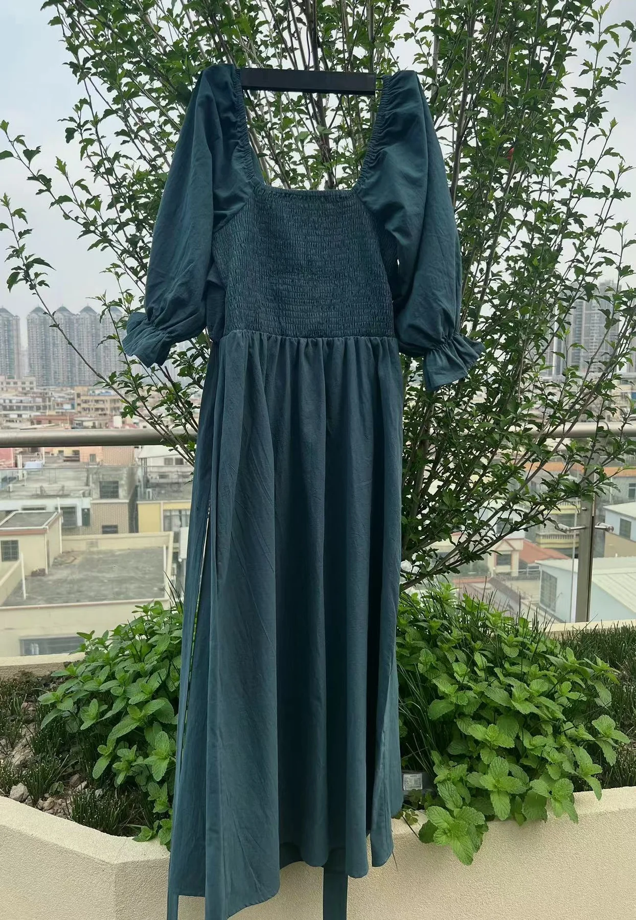 FRENCH RUFFLED LANTERN SLEEVES MULTI
