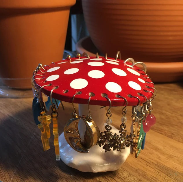 🍄Mushroom Earring Holder Decorative Ornament