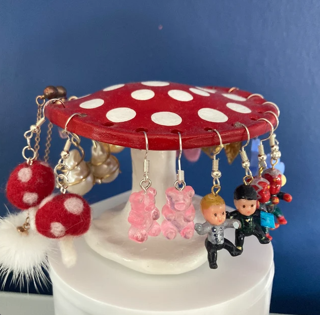 🍄Mushroom Earring Holder Decorative Ornament