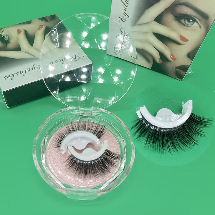 🔥REUSABLE ADHESIVE EYELASHES