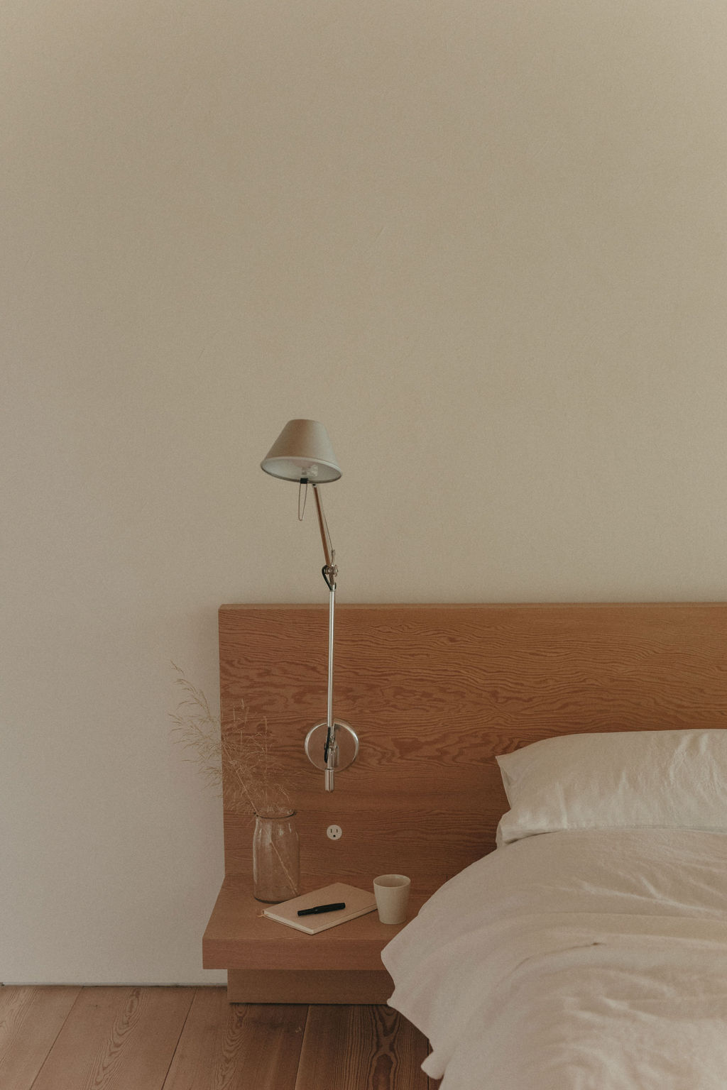 linen pillow case – white