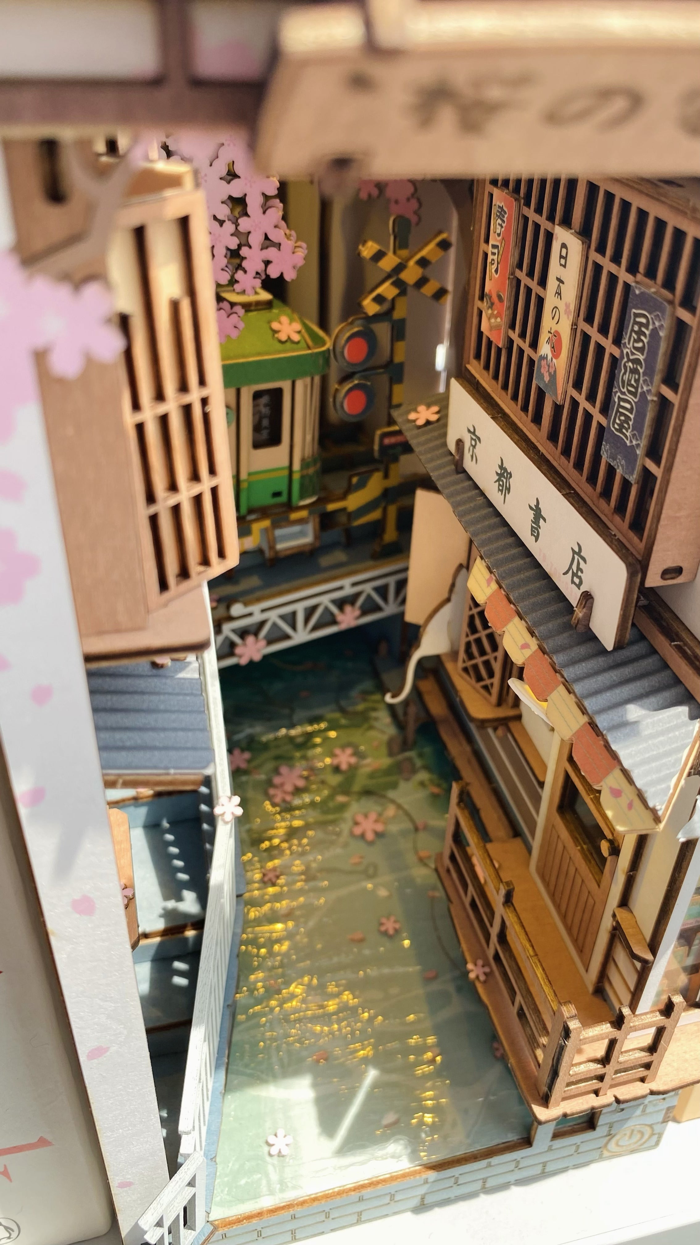 ByAnavrin Miniature Book Nook Sakura Densya Miniature Kit